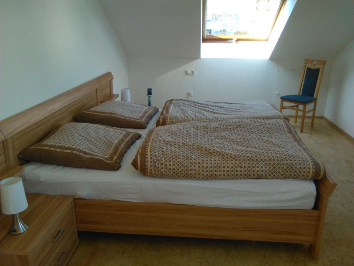 Ferienwohnung Kuepfer Gräfenberg Esterno foto